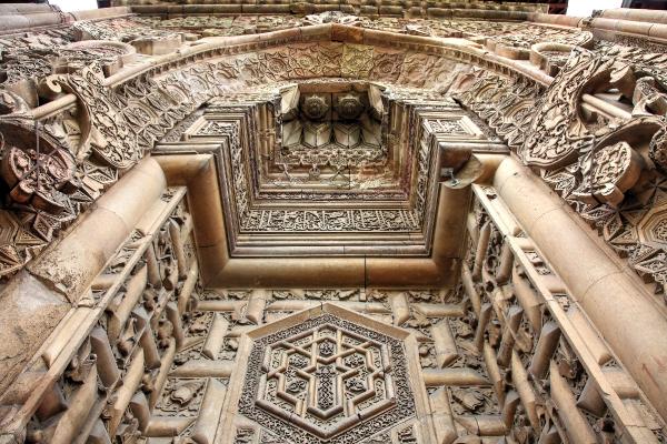 Divriği Ulu Cami'nin restorasyonu yeniden başlıyor 9