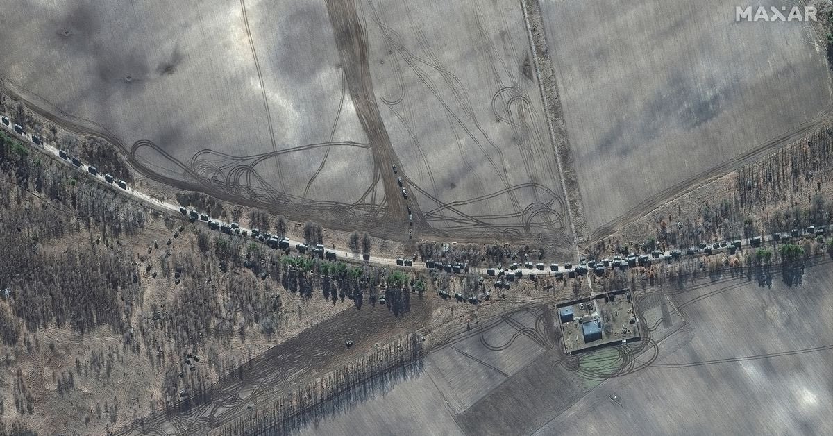 Rus tankları Hitlerin soykırım ordusu gibi geliyor. Yeni uydu görüntüleri ortaya çıktı 2