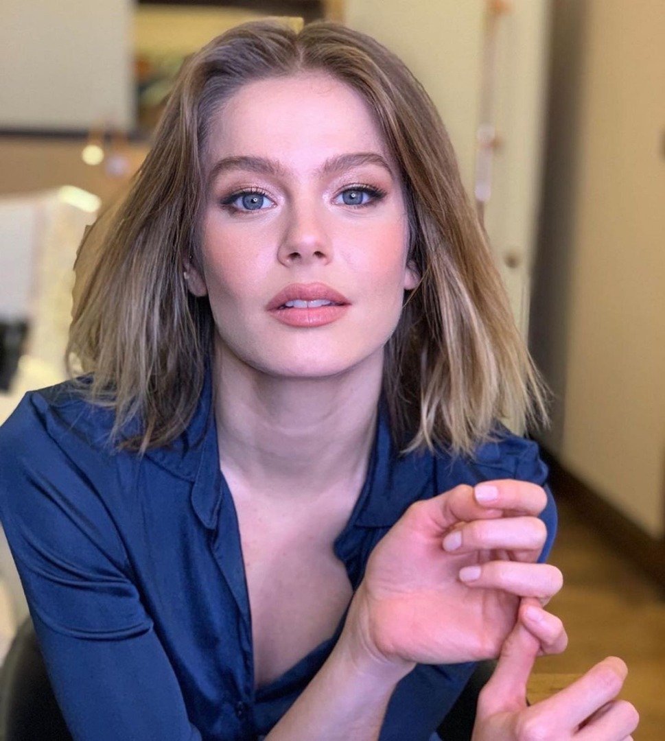 Burcu Biricik'in 11 yıl önceki hali olay oldu! Meğer o yarışmaya katılmış 14