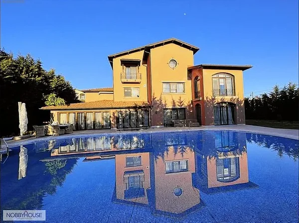 Şafak Sezer'in,  25 milyon lira istediği ultra lüks villasını neden satamadığı belli oldu 21