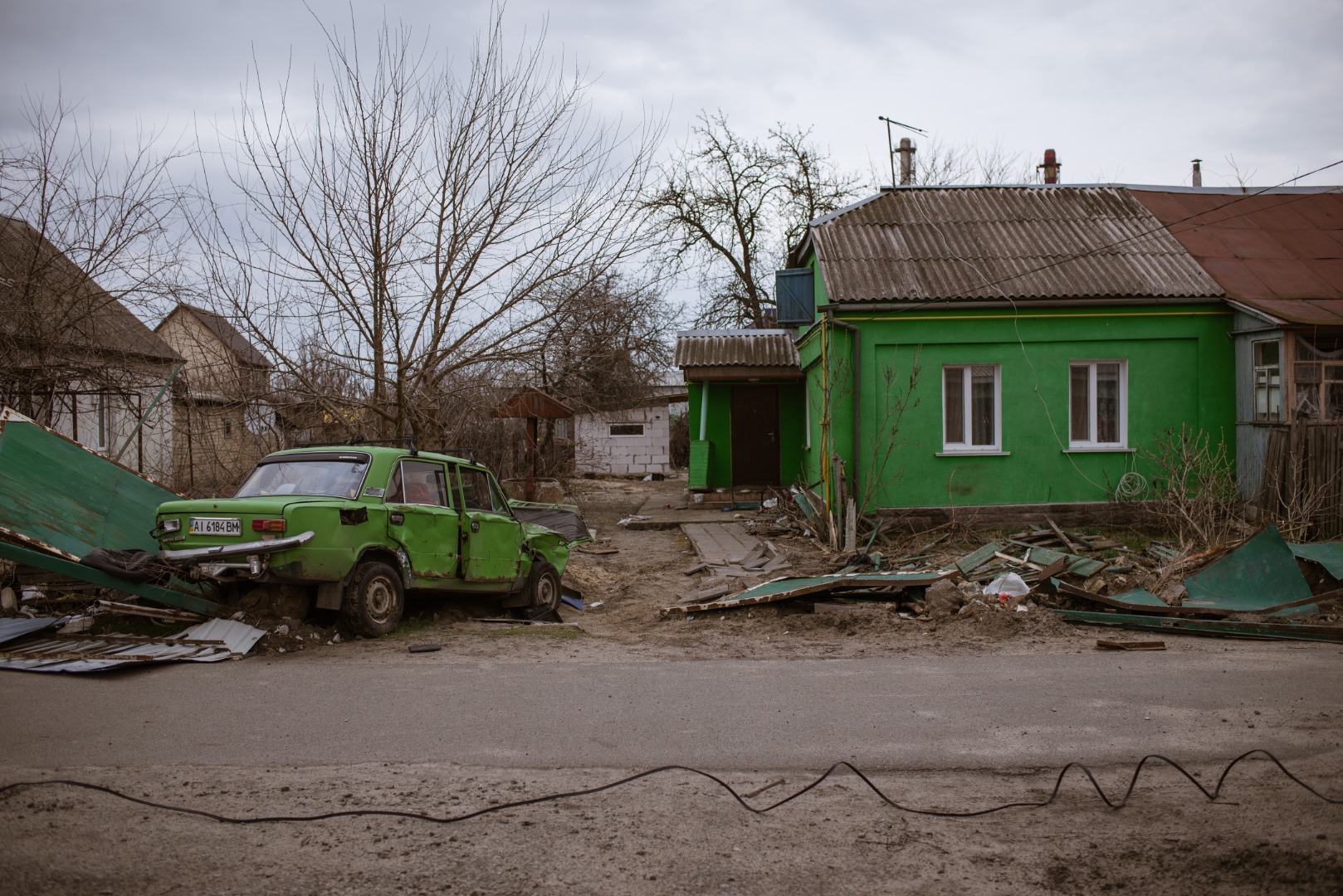 Ukrayna Hostomel'de kan donduran görüntüler 31