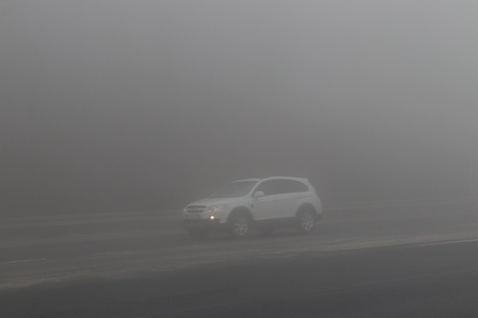 Bolu Dağı'nda etkili olan sis ulaşımı olumsuz etkiliyor 4