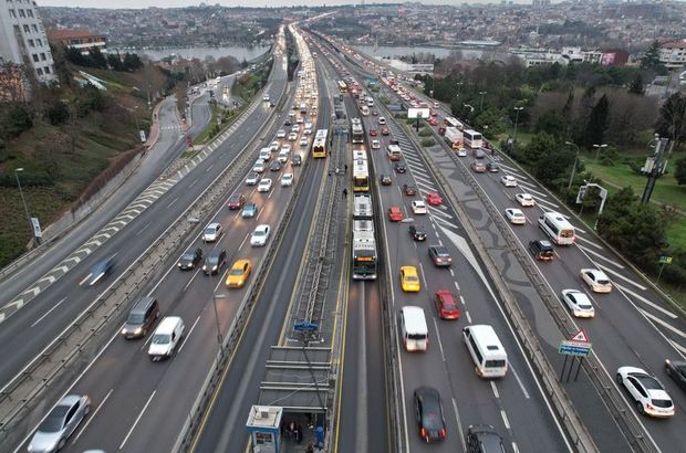 Milyonlarca araç sahibine şok haber: Trafik sigortasına rekor zam, artık her ay zamlanacak 6