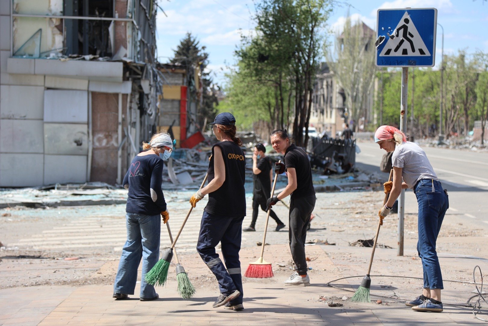 Kuşatma altındaki Mariupol'den insan manzaraları 10