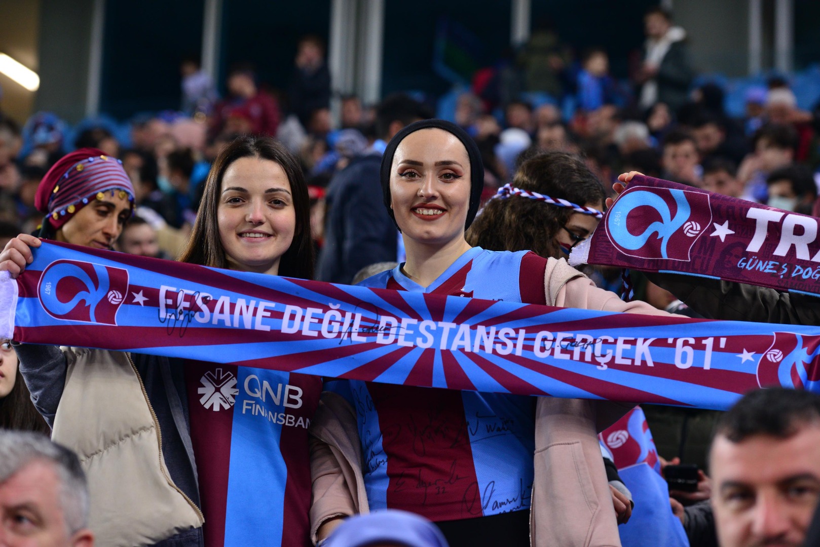 Trabzon'da çağrılara uyuldu, mutluluğa kurşun sıkılmadı. Şampiyonluk kana bulanmadı 7