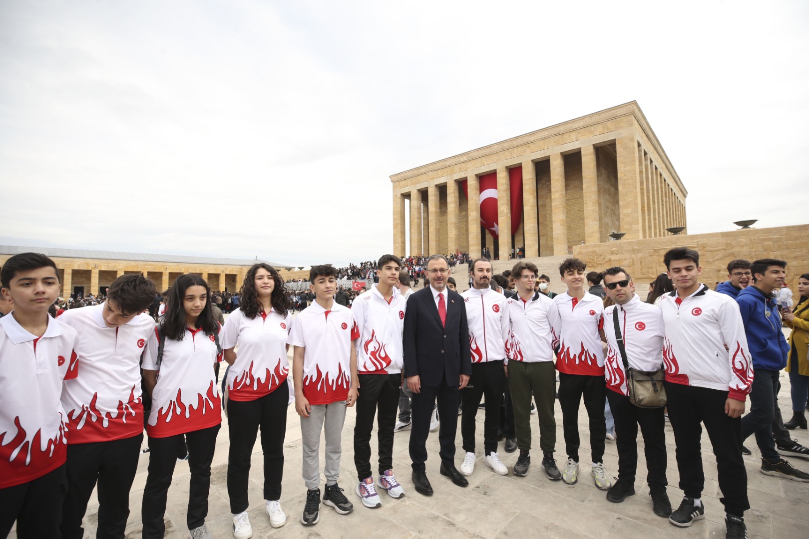 Milli sporcularımız Atatürk'ün huzuruna çıktı 1