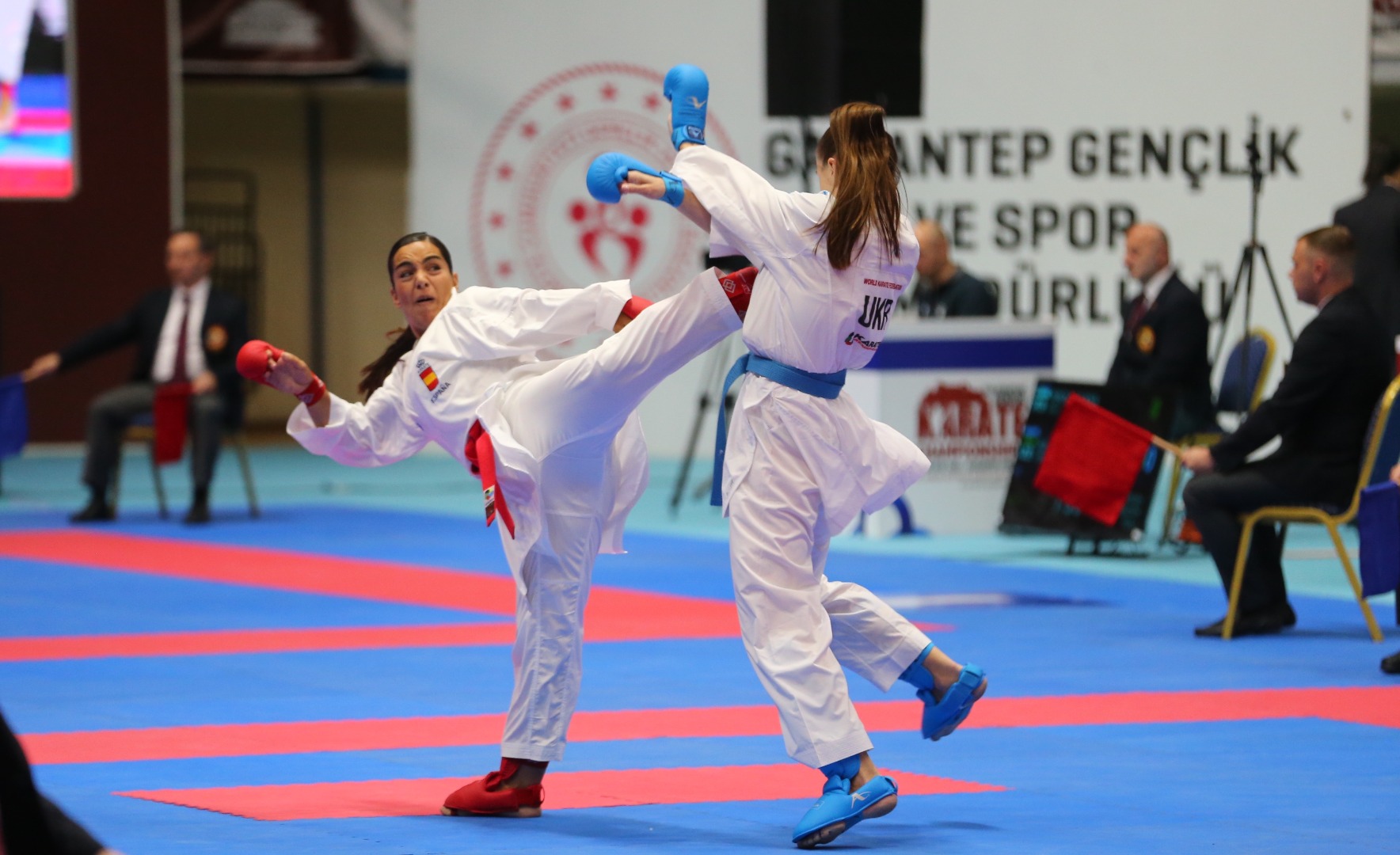 Gaziantep'te karate heyecanı 14