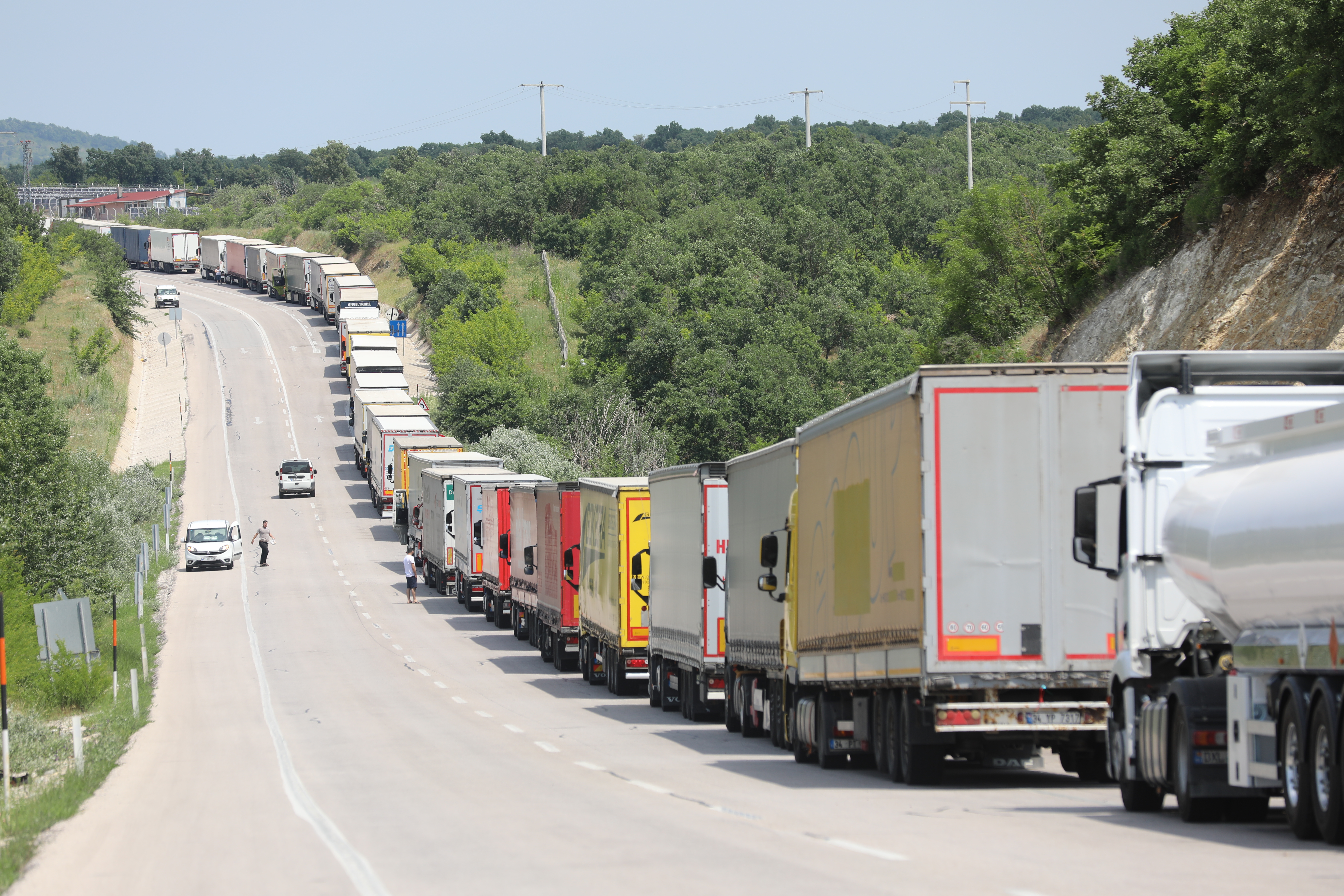 Bulgaristan sınırındaki tır kuyruğu 40 kilometreyi buldu 3