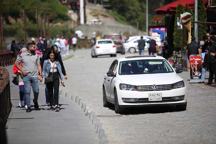 Beton yığınına dönen Uzungöl'ün umudu Arap turistler. Para kimde ise Süleyman odur misali 4