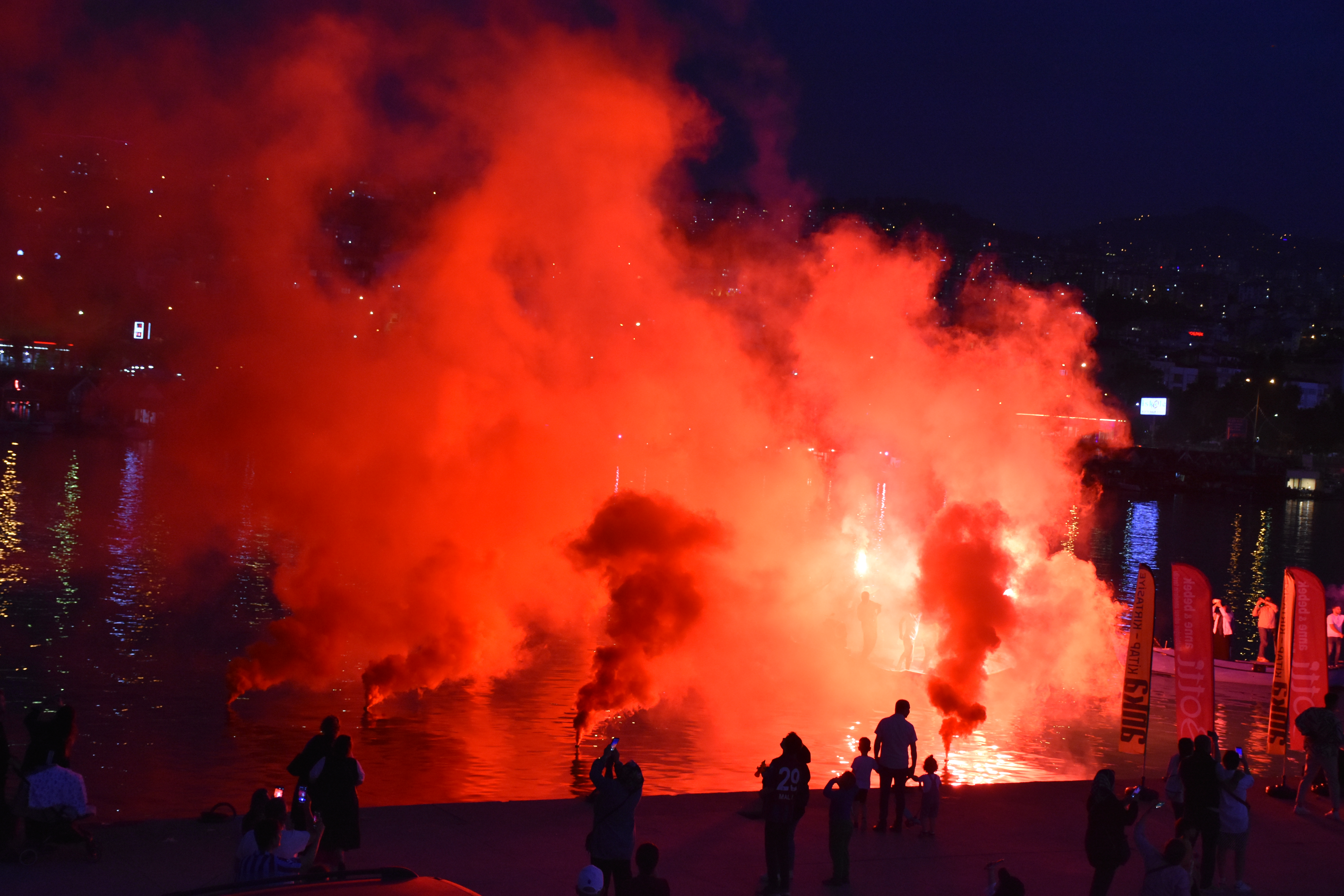 Trabzonspor taraftar dernekleri şampiyonluk kutlamalarını sürdürüyor 6