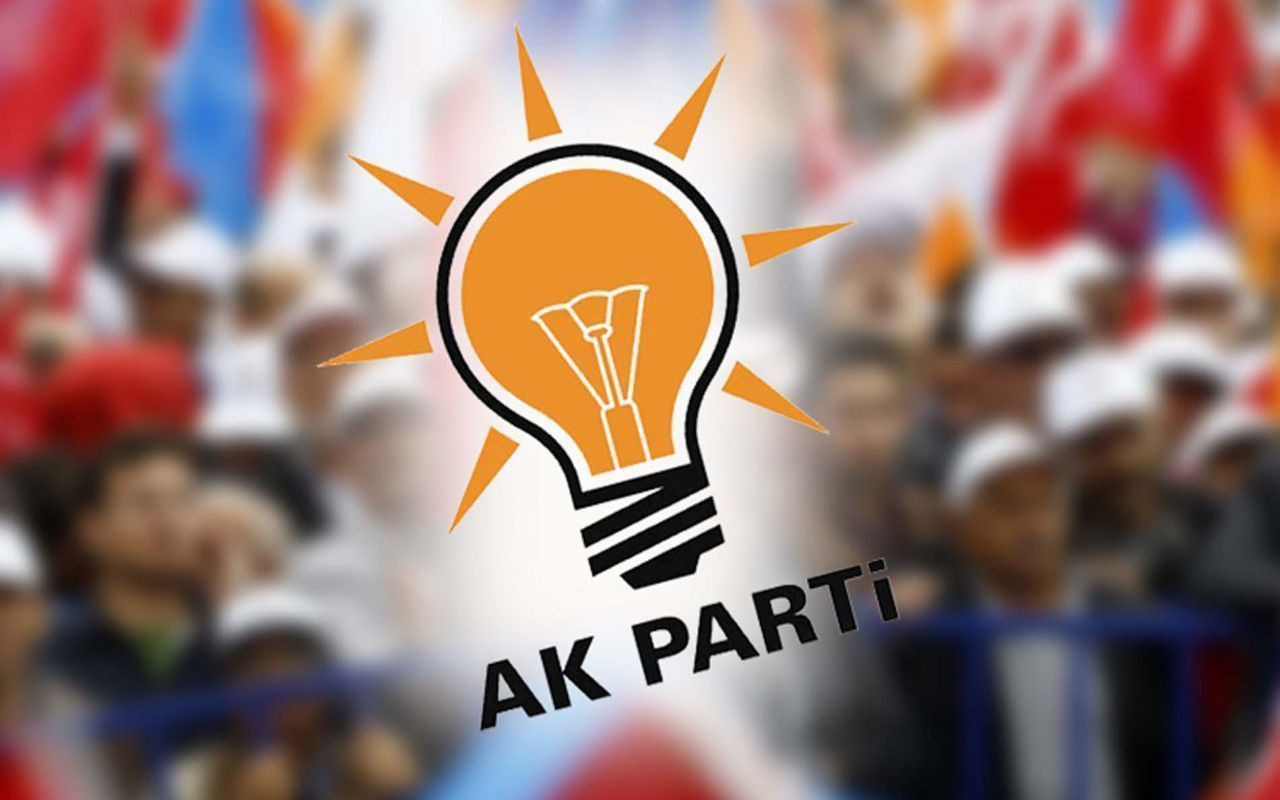 Abdulkadir Selvi 2500 AKP'li ile 19 vatandaşın katıldığı anket sonucunu yayımladı (!) 19