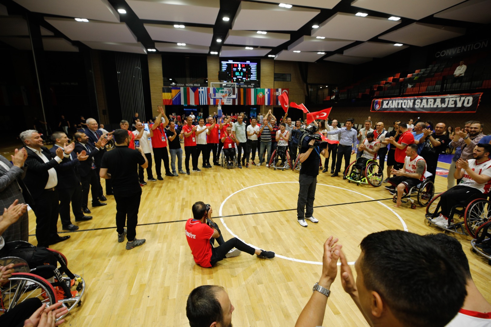 Helal olsun size. Tekerlekli Sandalye Basketbol A Milli Takımı Avrupa Şampiyonu oldu 19