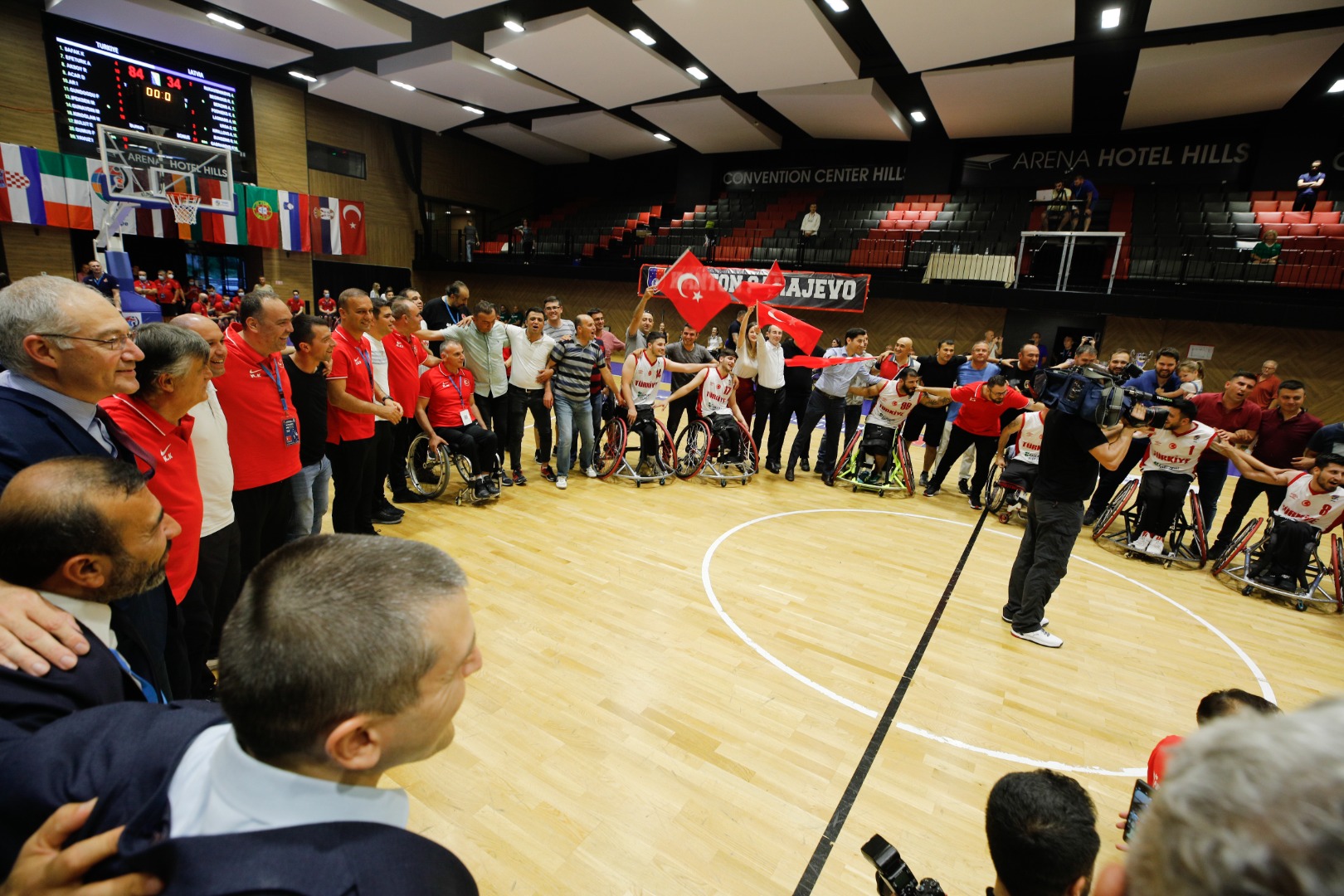 Helal olsun size. Tekerlekli Sandalye Basketbol A Milli Takımı Avrupa Şampiyonu oldu 23