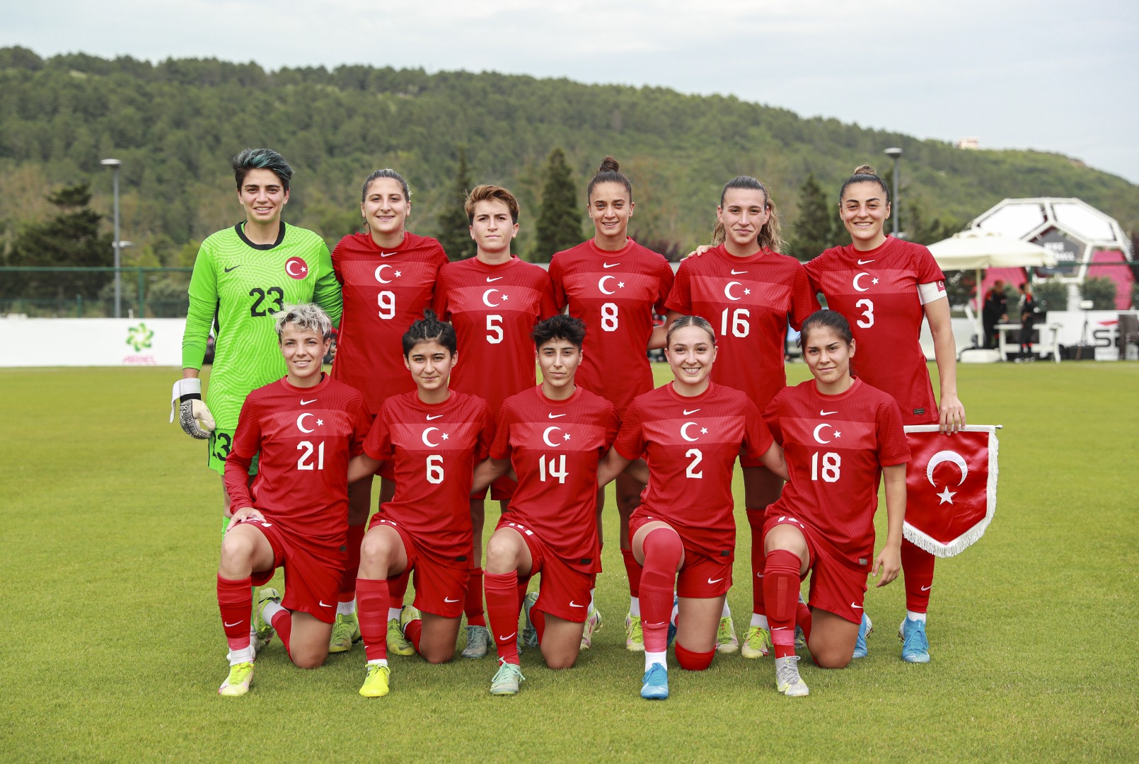A Milli Kadın Futbol Takımı Azerbaycan'la berabere kaldı 10