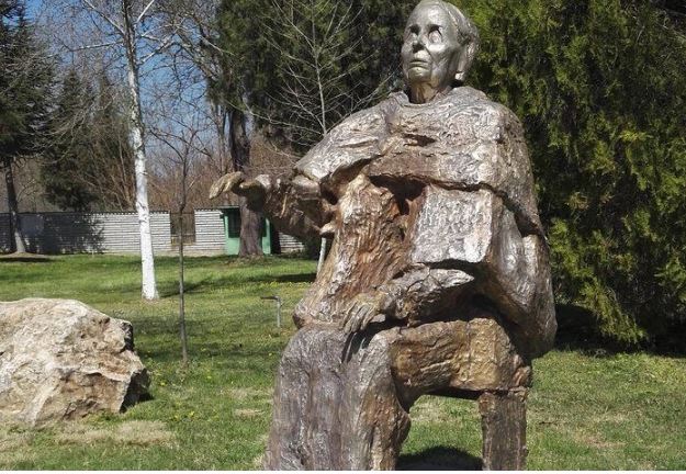 Bulgar asıllı kahin Baba Vanga'nın yeni kehanetleri tüyler ürpertti 4