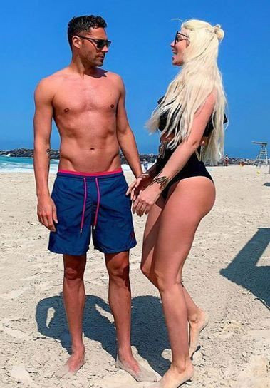 Bir zamanlar Beşiktaş'ta forma giyen Dusco Tosic ile eşi Jelena Karleusa  14 yıllık evliliklerini bitirdiler 9