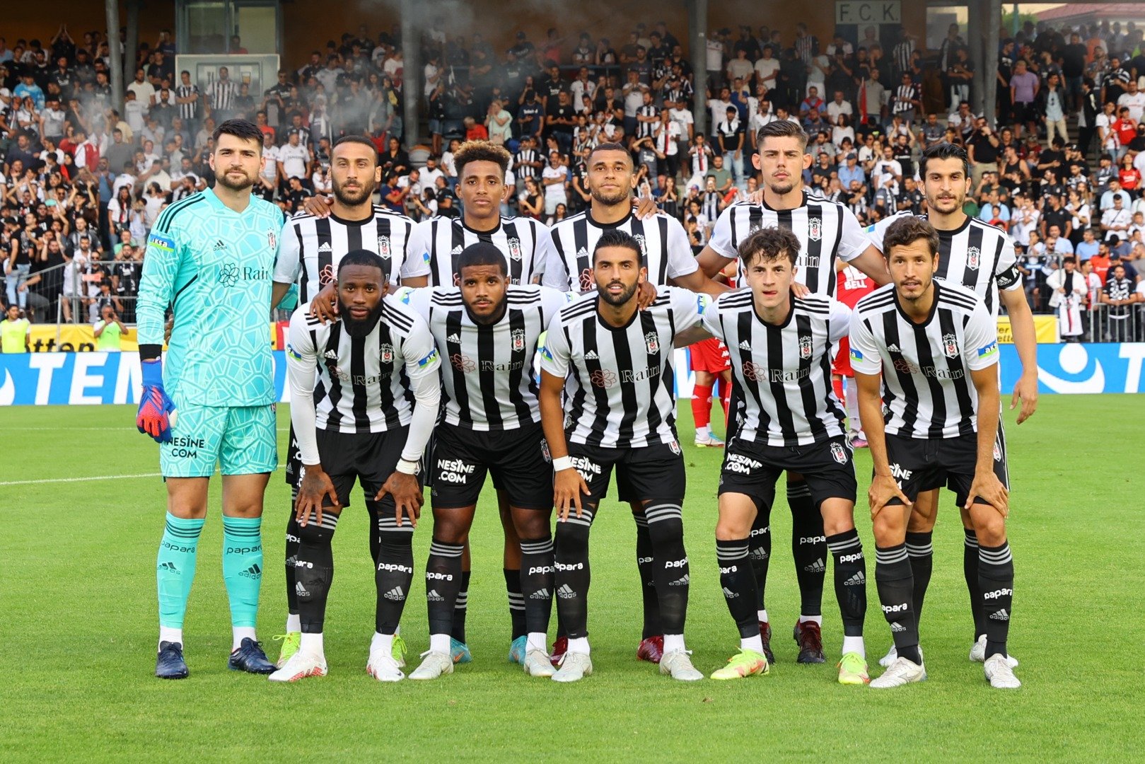 Beşiktaş Mainz maçında dikkat çeken detay 14