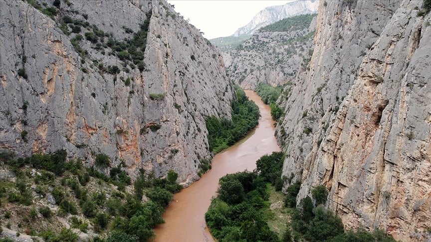 1 kilometrelik kanyon doğa tutkunlarını bekliyor 5