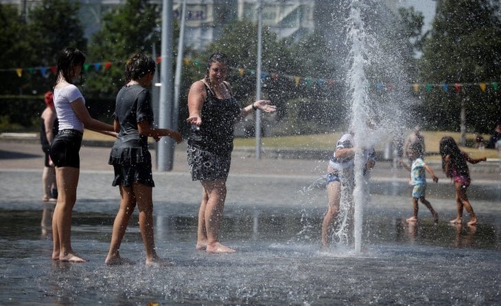 Avrupa’yı kavuran sıcaklar Türkiye’ye gelecek mi? Meteoroloji’den açıklama geldi... 7