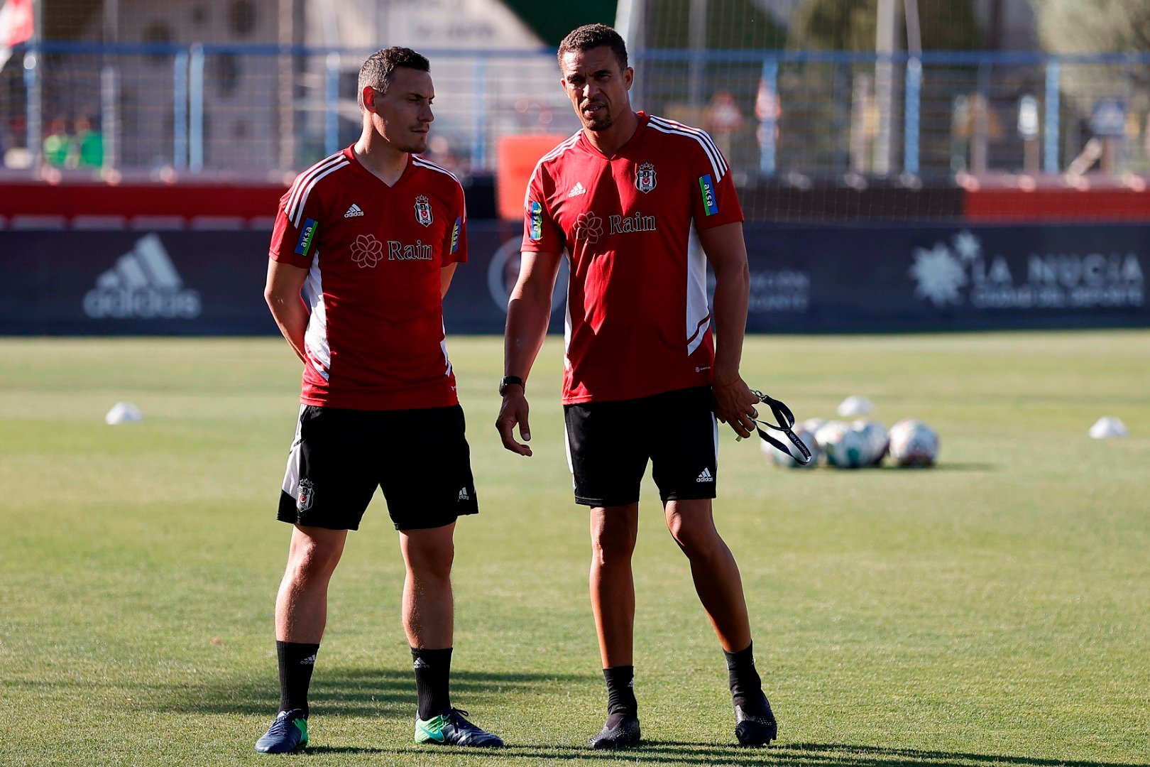 Beşiktaş'ın İspanya kampından ilk görüntüler 11