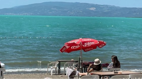 İznik Gölü turkuaz renge büründü 3