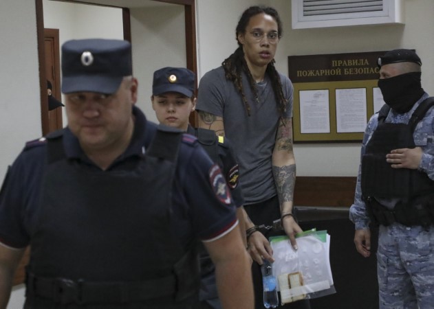 Rusya ABD’li kadın basketbolcuya acımadı 9 yıl hapis 11