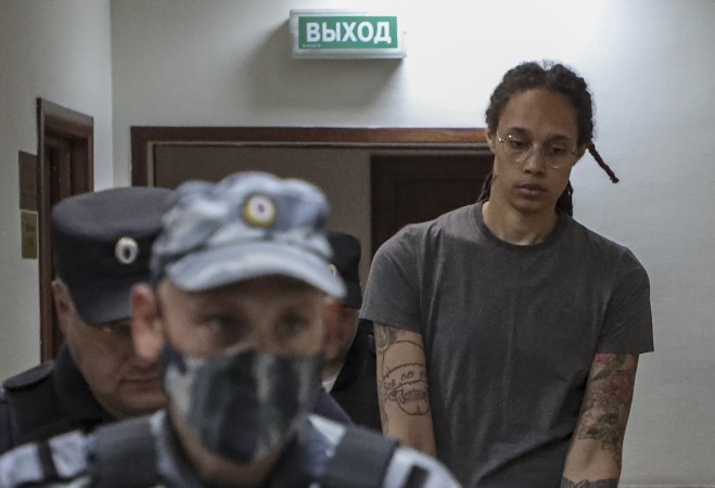 Rusya ABD’li kadın basketbolcuya acımadı 9 yıl hapis 7