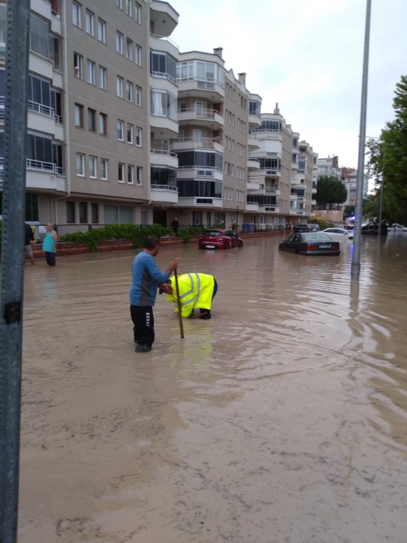 Bursa Mudanya'da sağanak yağışın bilançosu ortaya çıktı 6