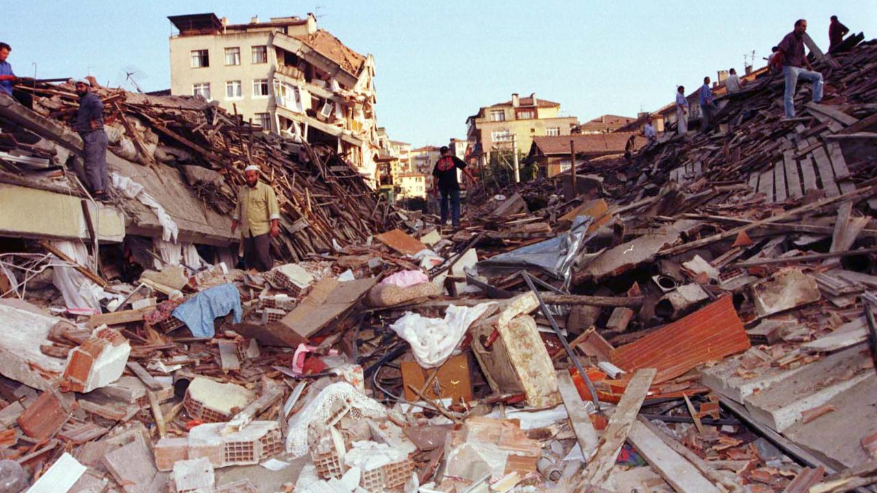 Asrın felaketi 17 Ağustos Marmara Depremi'nin 23. yılı. Acılar ilk günkü gibi 13