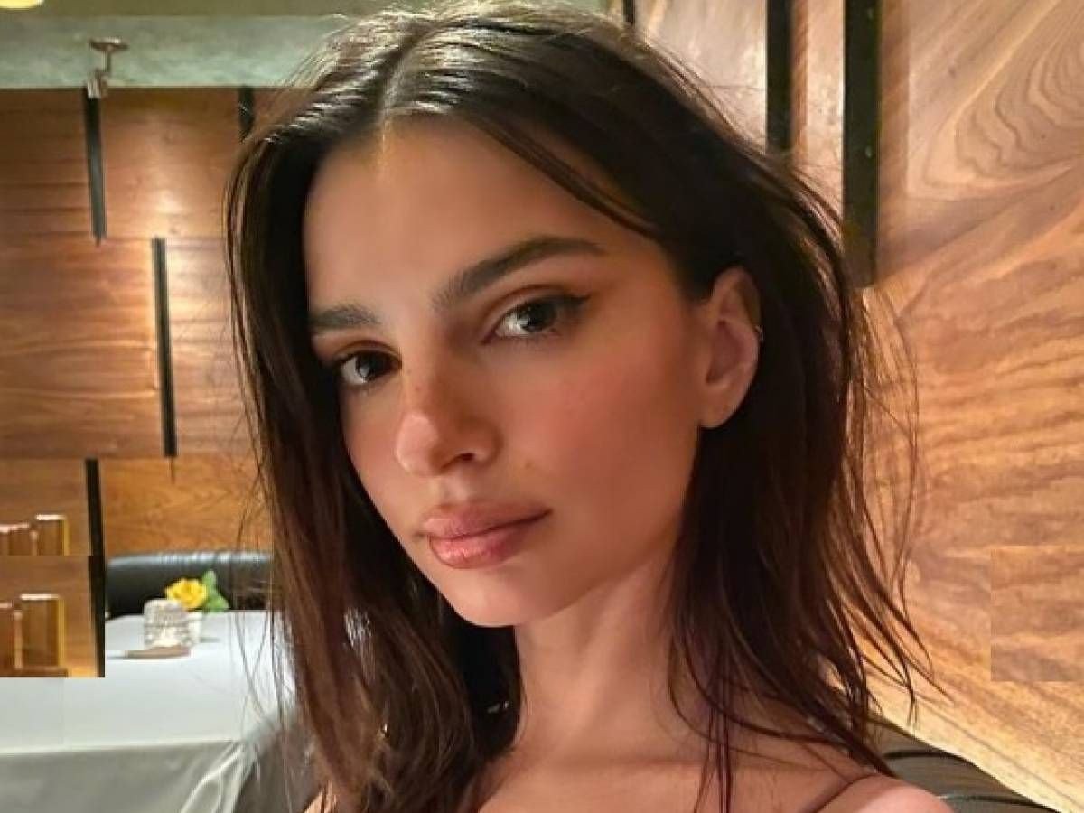 Emily Ratajkowski ve Brad Pitt arasında aşk iddiası. Hollywood merakla bu ilişkiyi bekliyor 4