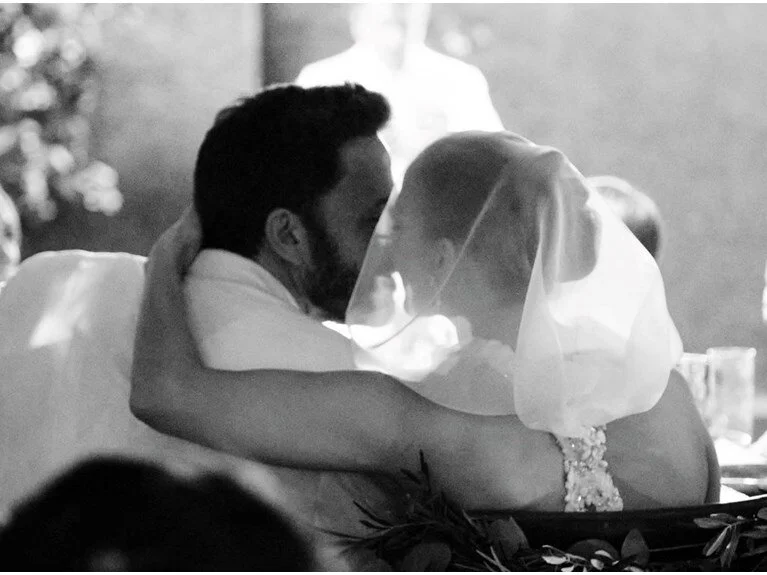 Jennifer Lopez ve Ben Affleck'in düğün fotoğrafları ortaya çıktı. Masal gibi düğün 3 gün 3 gece sürdü 15