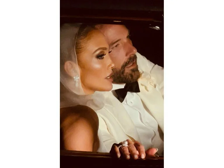 Jennifer Lopez ve Ben Affleck'in düğün fotoğrafları ortaya çıktı. Masal gibi düğün 3 gün 3 gece sürdü 2