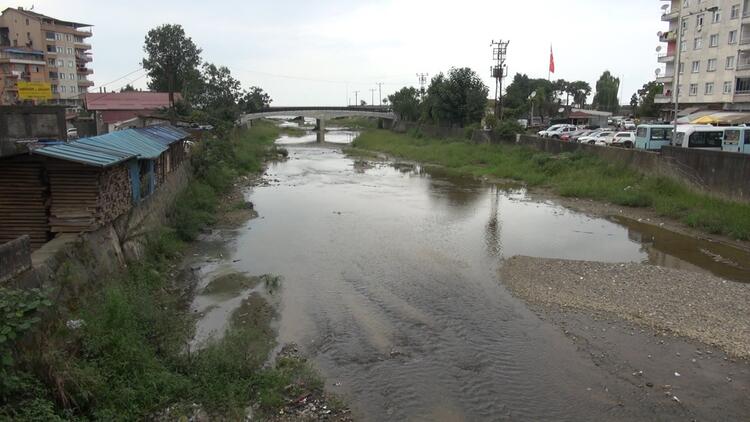 Kuraklık tehlikesi en çok yağış alan yeri de vurdu. Su tasarrufu çağrısı 8