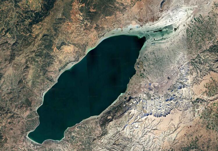 Burdur Gölü kan ağlıyor. Isparta'ya sınırı tamamen kayboldu 2