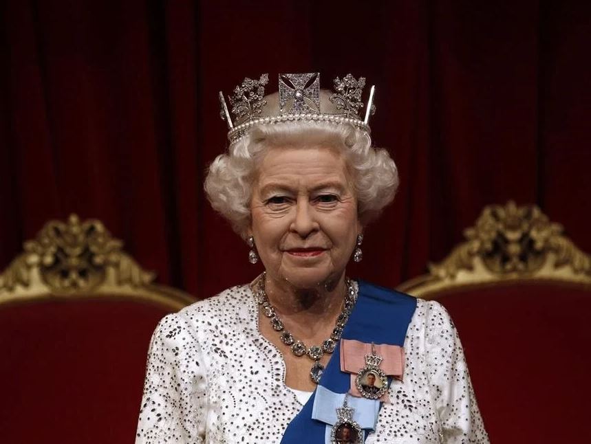 Kraliçe Elizabeth’in ölüm tarihini bilen hesap Kral Charles için de tarih verdi 49