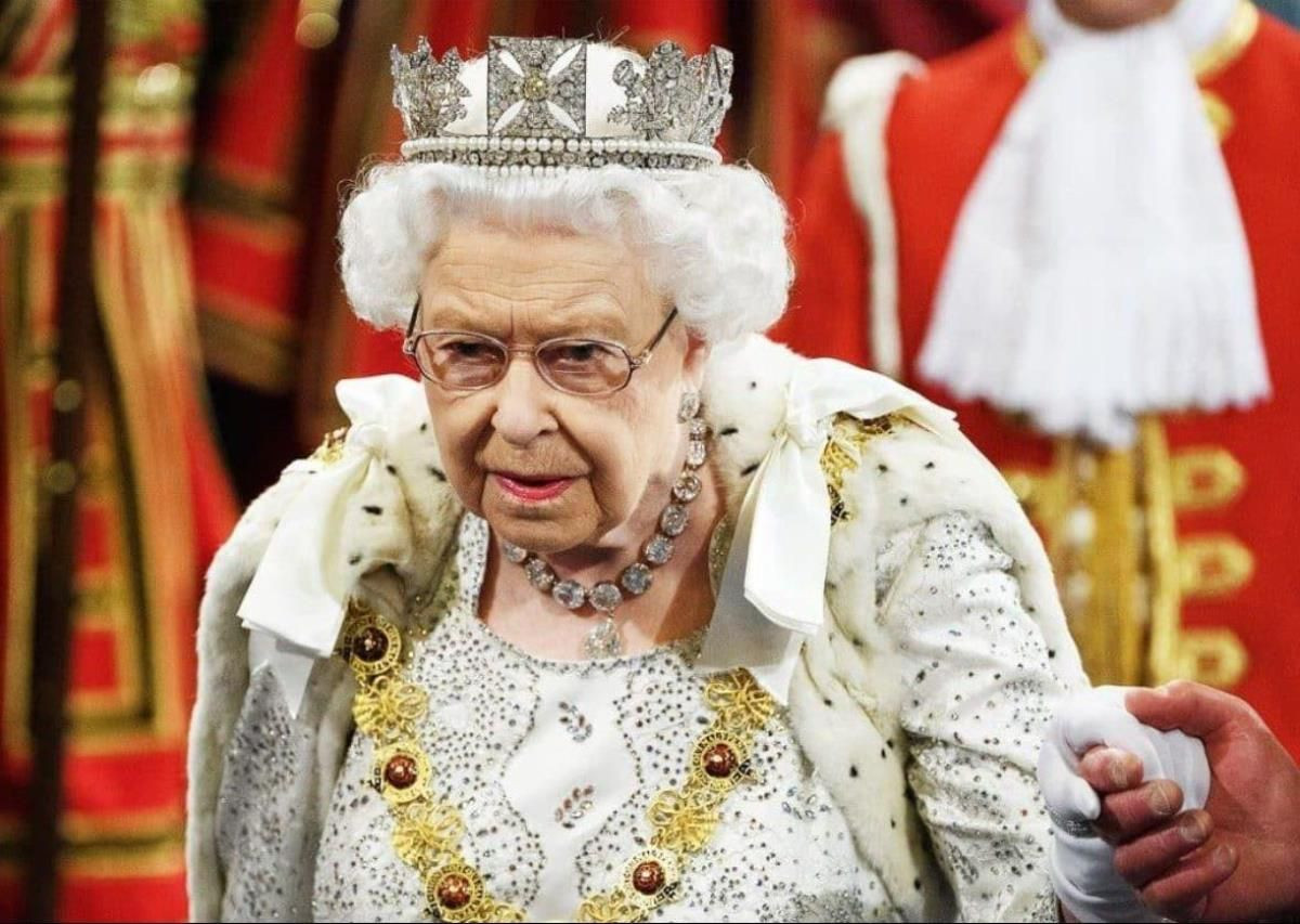 Kraliçe Elizabeth’in ölüm tarihini bilen hesap Kral Charles için de tarih verdi 27