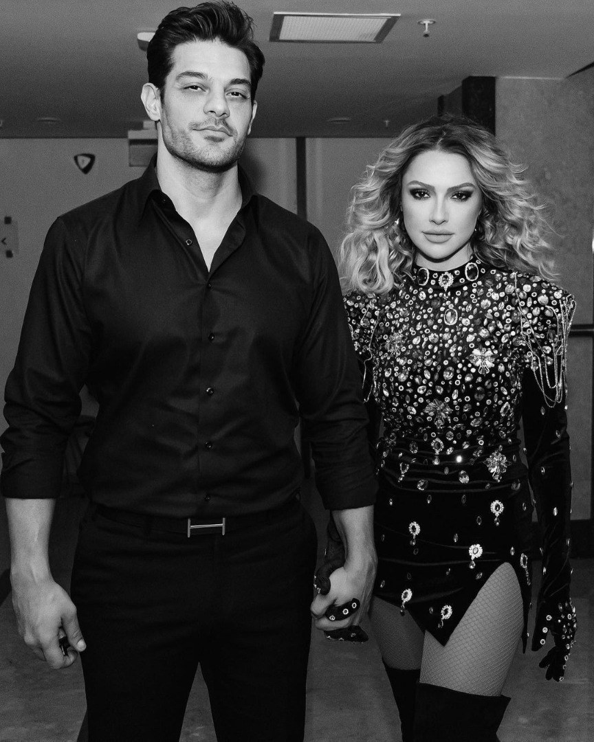 Hadise'nin dans ederken yaptığı hareket olay oldu. Bakalım kocası ne diyecek 2