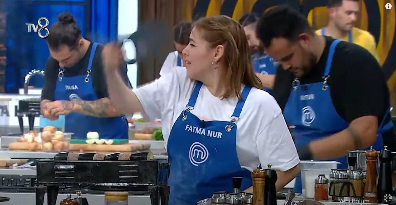 Yarışmacı Fatma Nur hem kendini hem de arkadaşlarını yaktı. MasterChef'te bir kez daha  aynı skandal 12