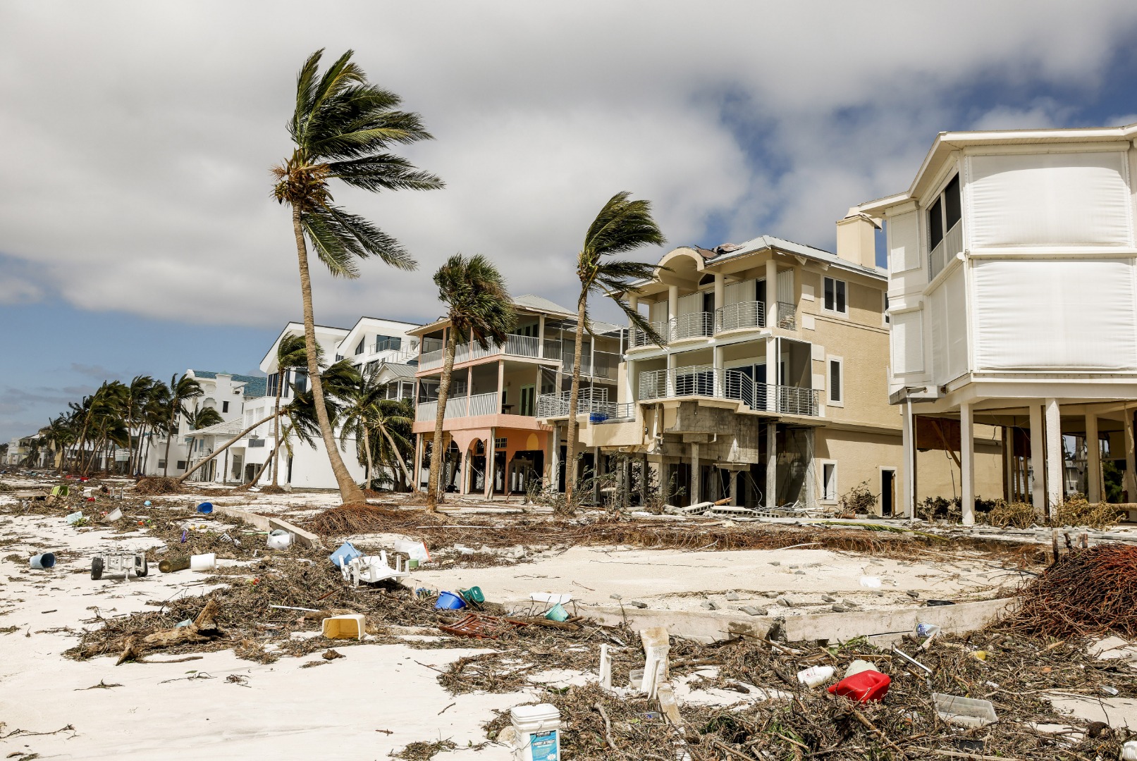 Ian Kasırgası’nın Florida’da neden olduğu tahribat gün yüzüne çıktı 5