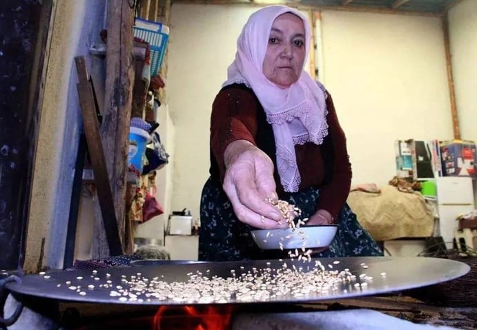 Bin yıllık tarihi var. Turistler bunun için Türkiye'ye geliyor kapış kapış alıyor 7