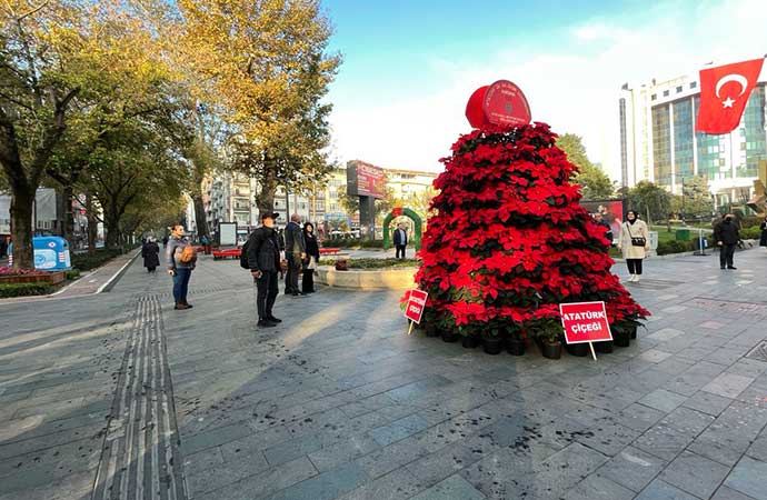 Saat 9’u 5 geçe Türkiye’de hayat 1 dakika durdu. Nazar etme ne olur çalış senin de olur 28