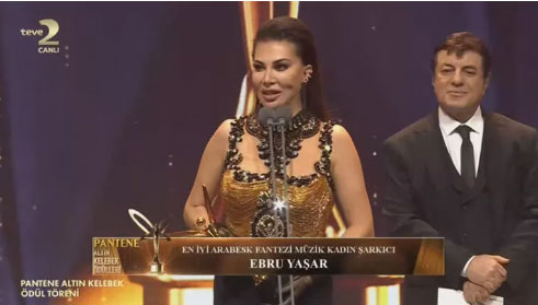 48. Pantene Altın Kelebek Ödülleri sahiplerini buldu. Ebru Yaşar gecede En İyi Arabesk Fantezi Müzik Kadın Şarkıcısı seçildi 2