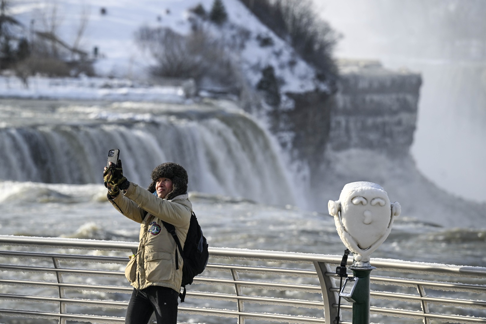 Gören şok oldu. Niagara şelaleleri dondu 3