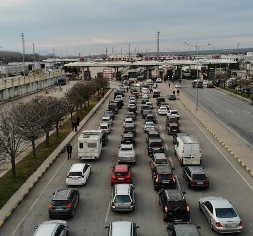 Kaçın Bulgarlar geliyor. Leva uçtu yılbaşı Bulgar'a yaradı 3