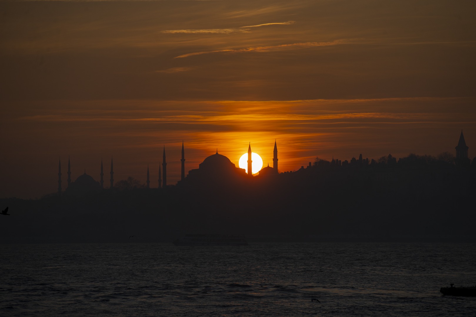 İstanbul'da günbatımı. Manzaraya bakan gözlerini alamıyor 8