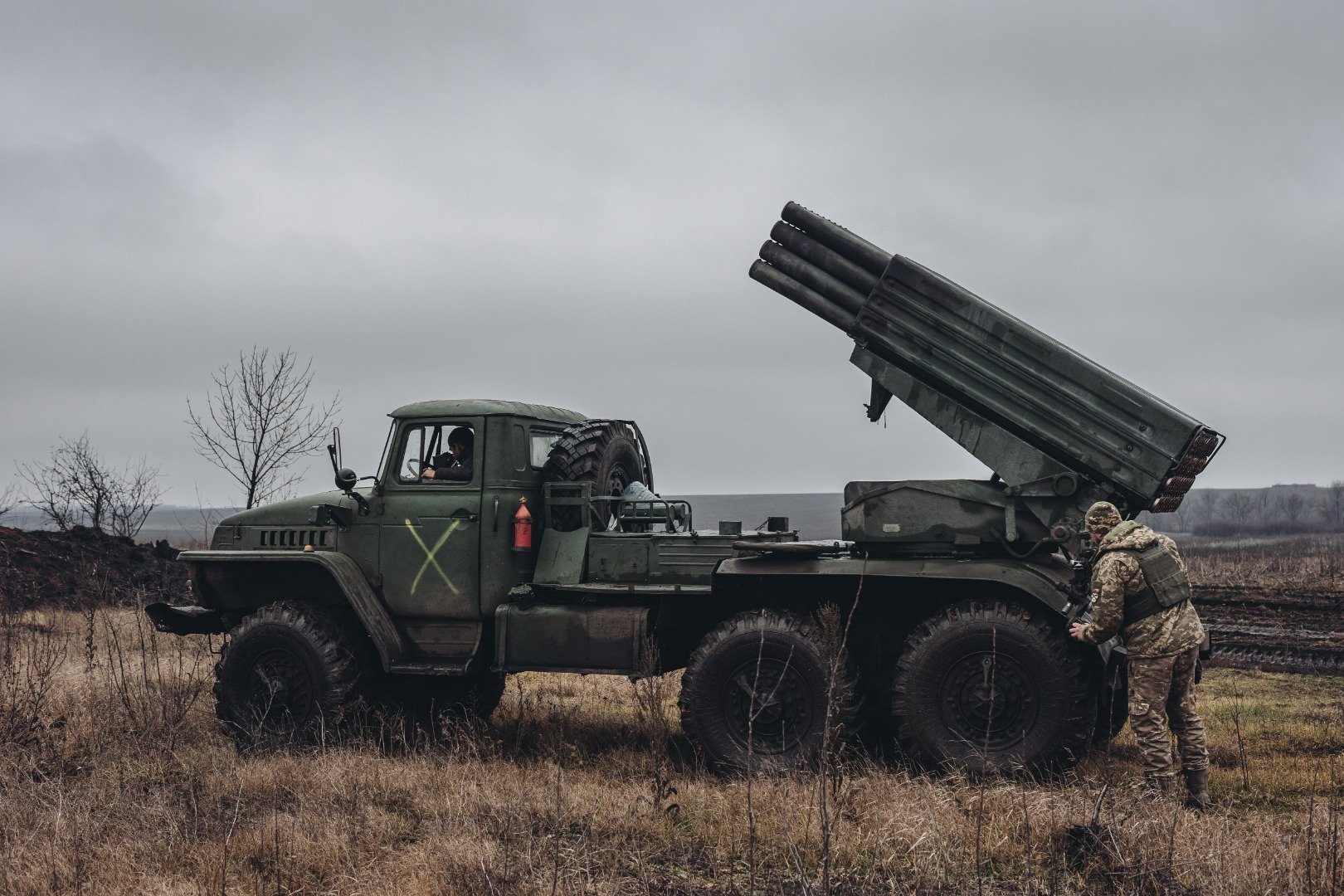 Ukrayna ordusunun Donbas bölgesinde askeri hareketliliği sürüyor 18