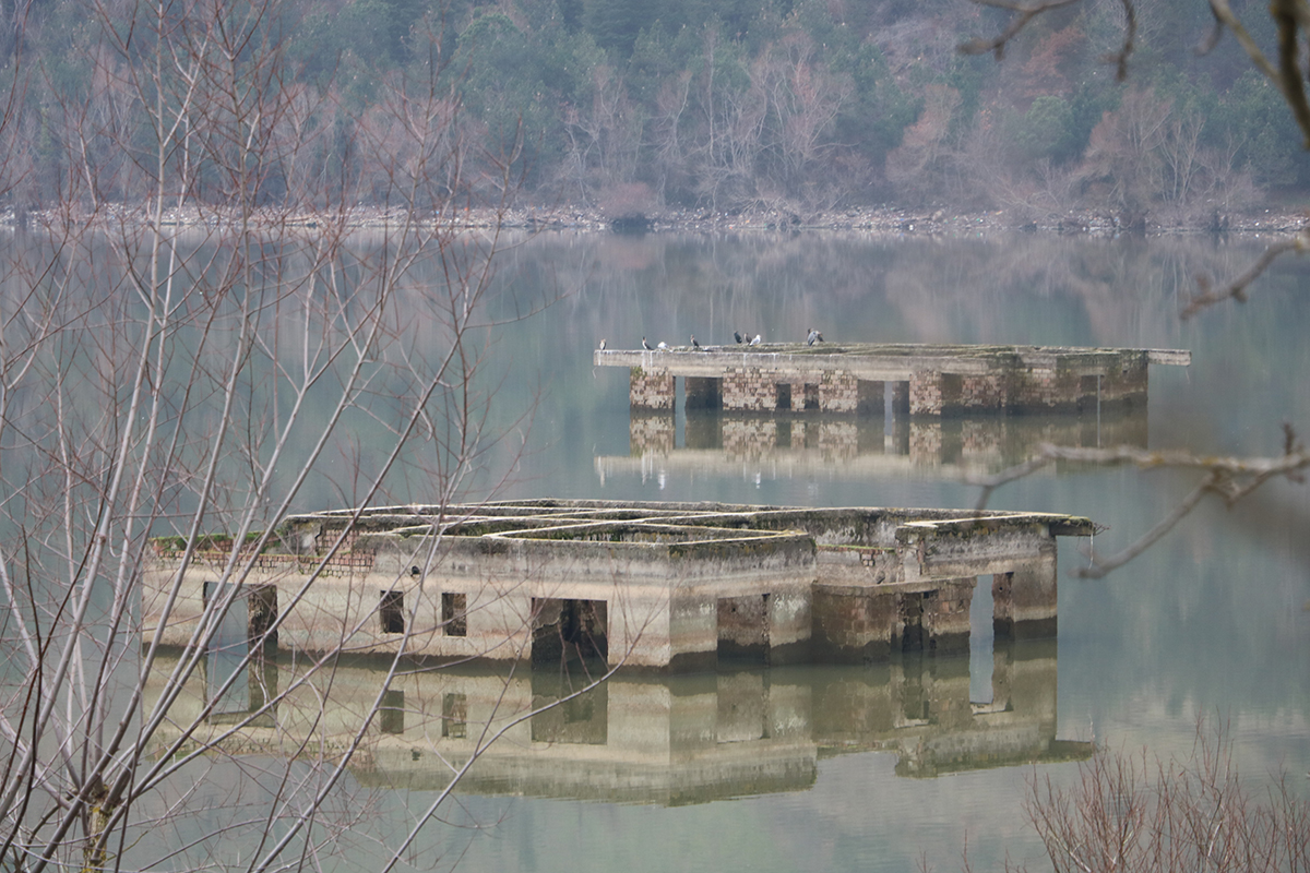 Kızılcapınar Barajı çekildi sır evler ortaya çıktı 6