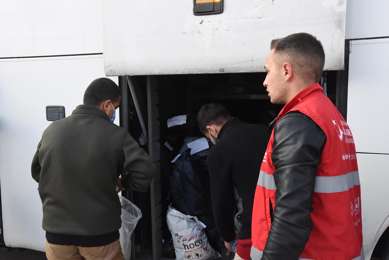 138 kaçak göçmen sınır dışı edildi 7
