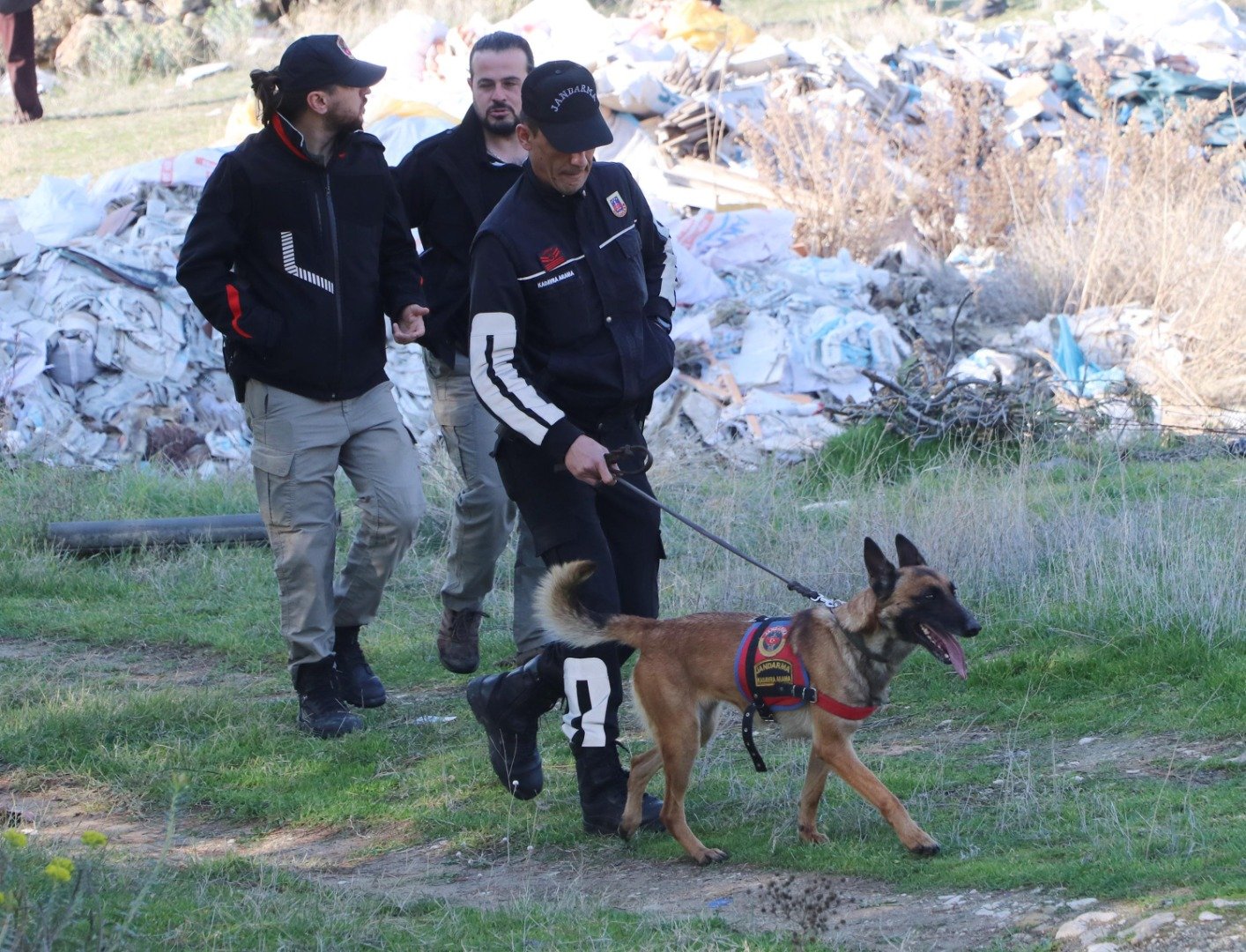 Kayıp Mine kadavra köpekle aranıyor 17