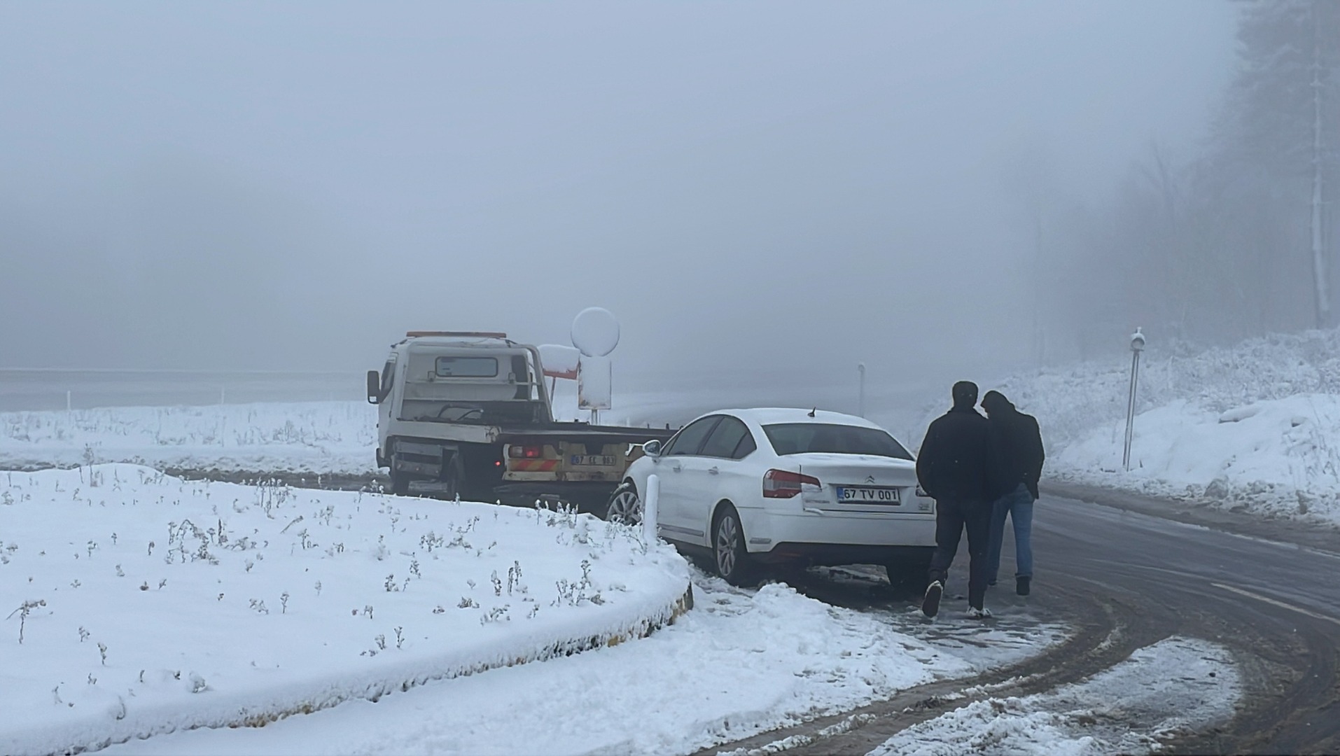 Zonguldak'ta kar ve sis ulaşımı olumsuz etkiliyor 3